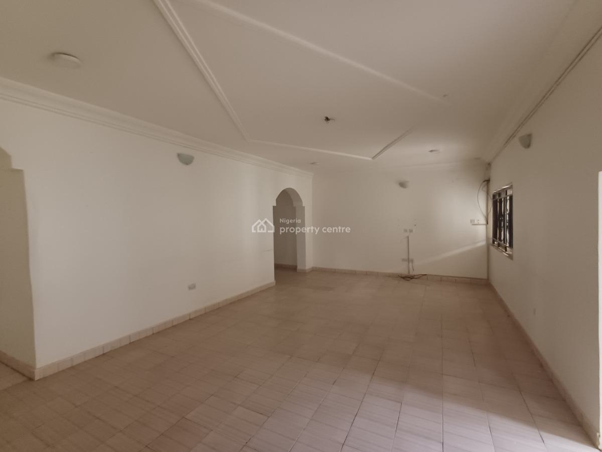 Lovely 3 Bedroom Flat on The First Floor, Coza, Guzape District, Abuja, Flat / Apartment for Rent