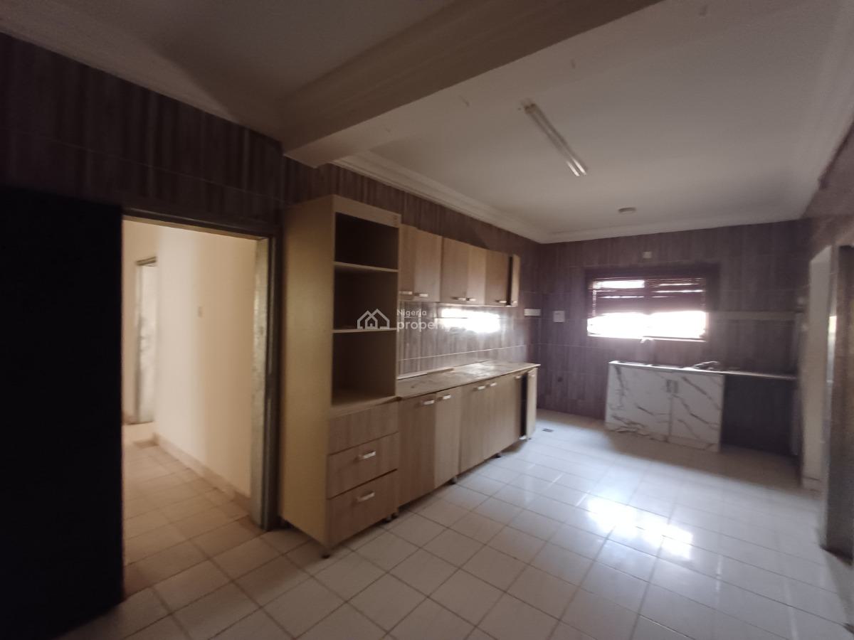 Lovely 3 Bedroom Flat on The First Floor, Coza, Guzape District, Abuja, Flat / Apartment for Rent