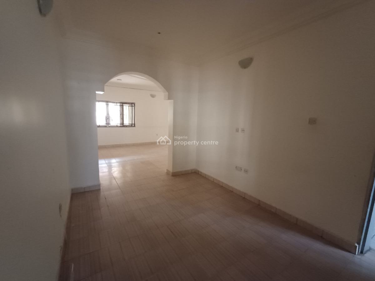 Lovely 3 Bedroom Flat on The First Floor, Coza, Guzape District, Abuja, Flat / Apartment for Rent