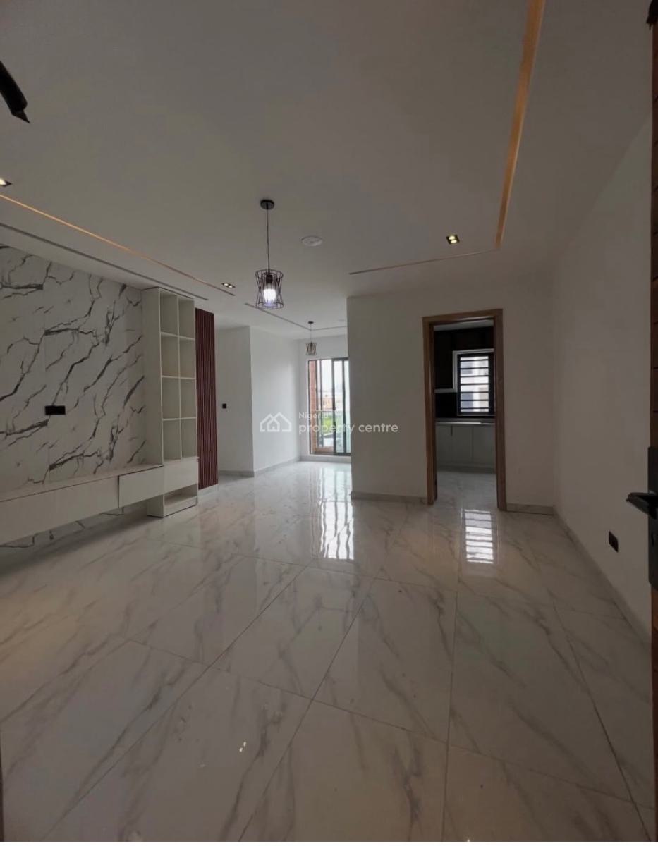 2 Bedroom Apartment with Pool Upper Floor, Ikate, Lekki, Lagos, Flat / Apartment for Rent