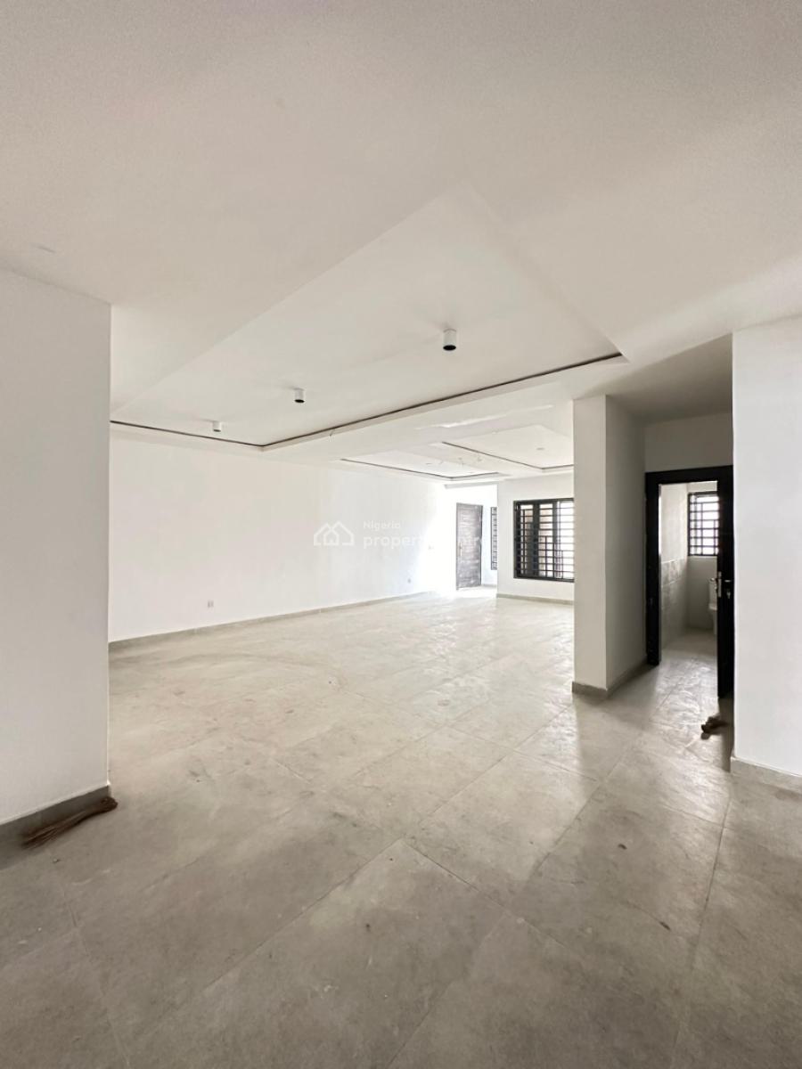 Newly Built 4 Bedroom Apartment, Lekki Phase 1, Lekki, Lagos, Flat / Apartment for Sale