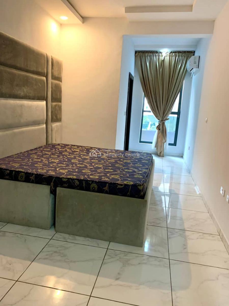 Luxury a Vacant 2 Bedroom Apartment with Excellent Facility, Chevron Conservation, Lekki, Lagos, Flat / Apartment for Rent