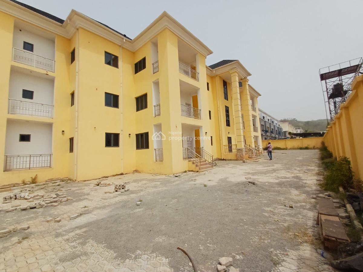 Lovely Brand New 3 Bedroom Flat with Bq, Guzape District, Abuja, Flat / Apartment for Rent