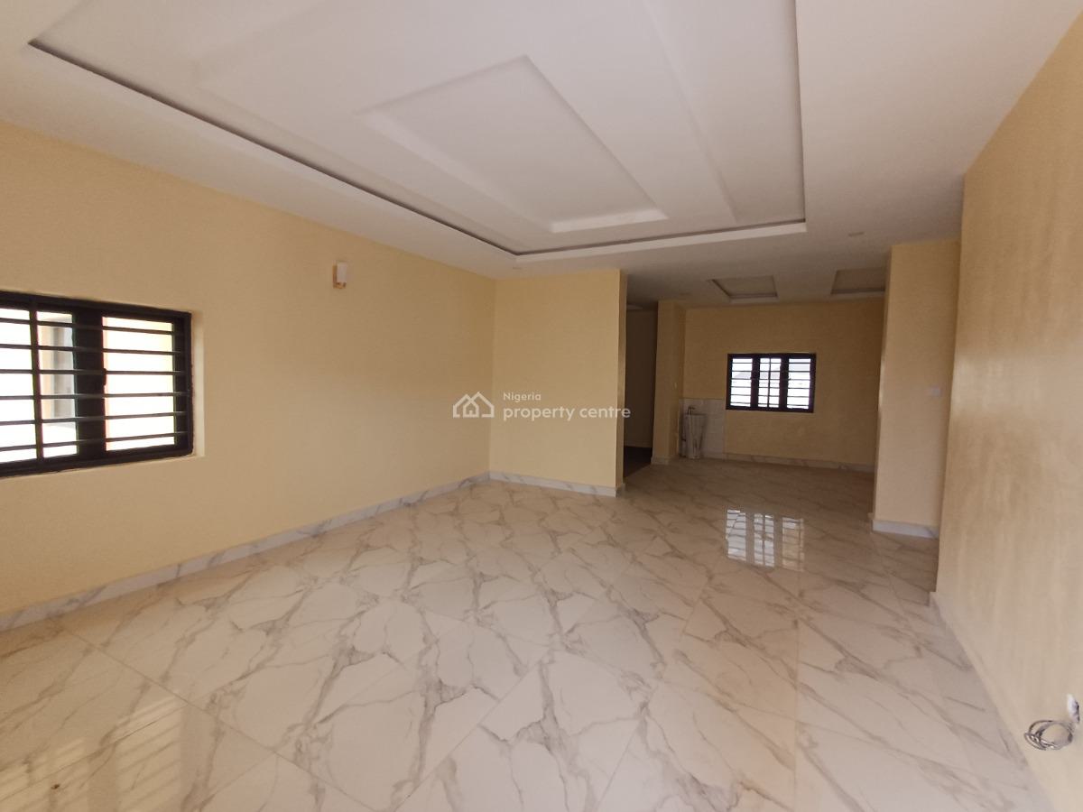 Lovely Brand New 3 Bedroom Flat with Bq, Guzape District, Abuja, Flat / Apartment for Rent