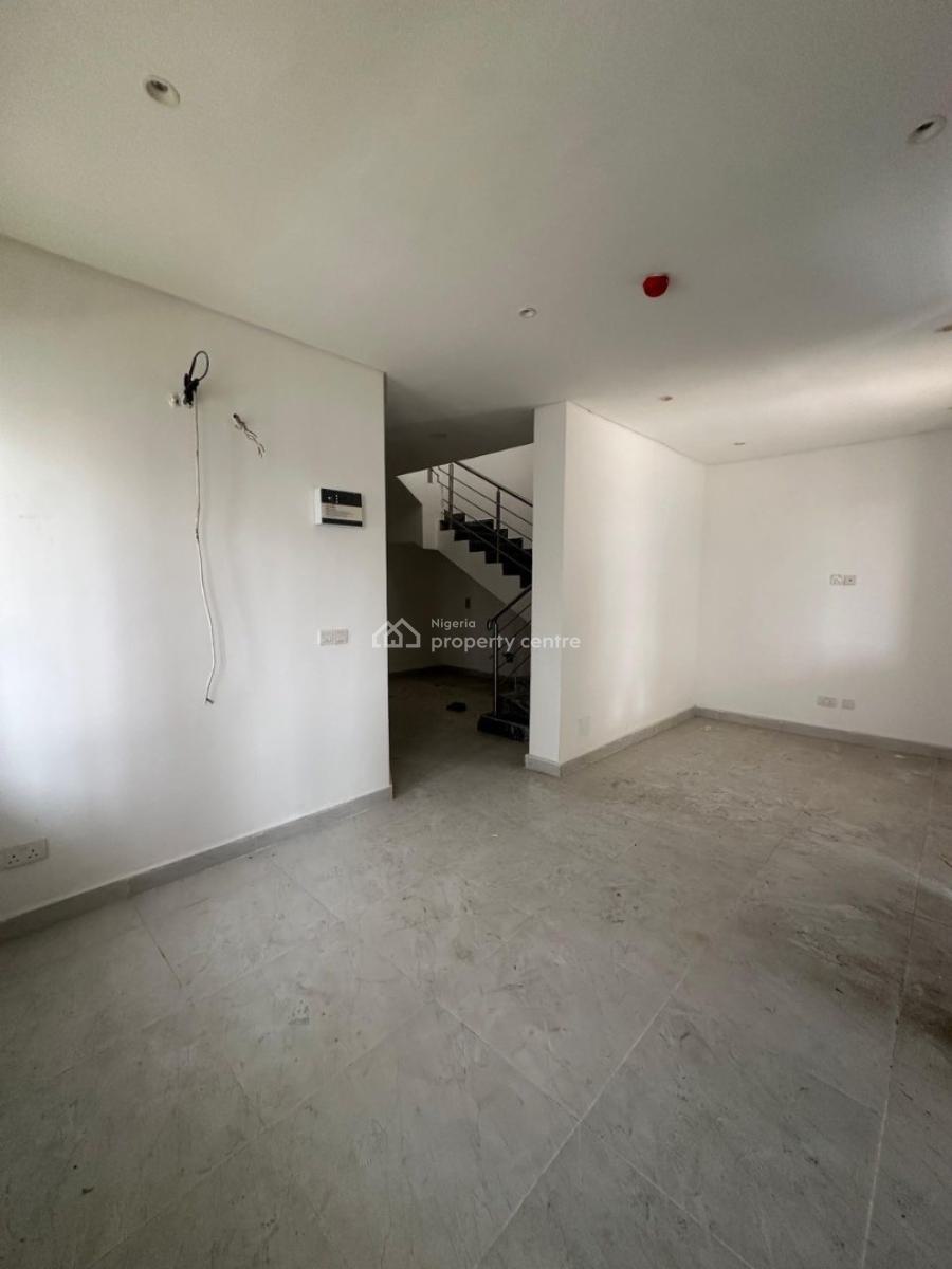 Serviced 4 Bedroom Semidetached Duplex, Chevron Drive, Lekki, Lagos, Semi-detached Duplex for Rent