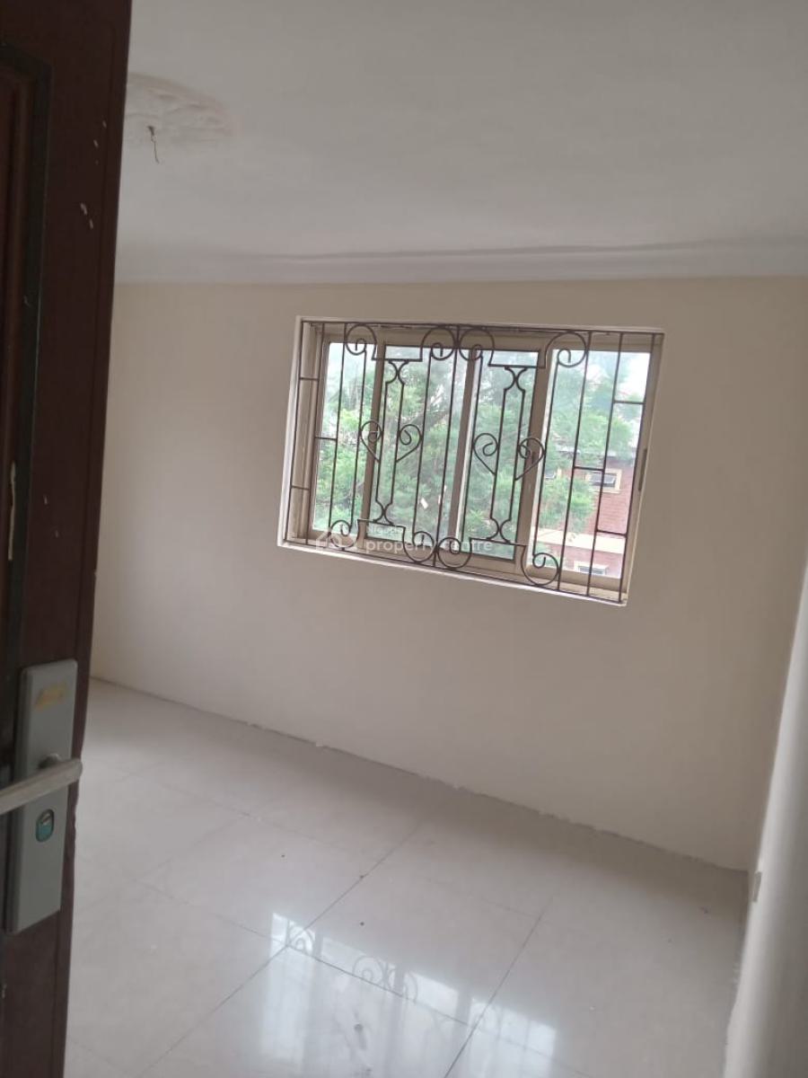 3 Bedroom Flat, Mercyland Estate, Gra Phase 1, Magodo, Lagos, Flat / Apartment for Rent