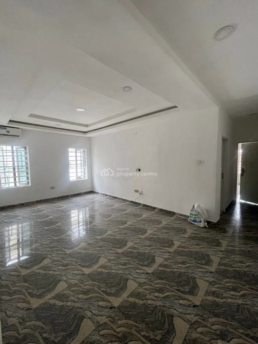 Clean 2 Bedroom Flat, Ikota, Lekki, Lagos, Flat / Apartment for Rent