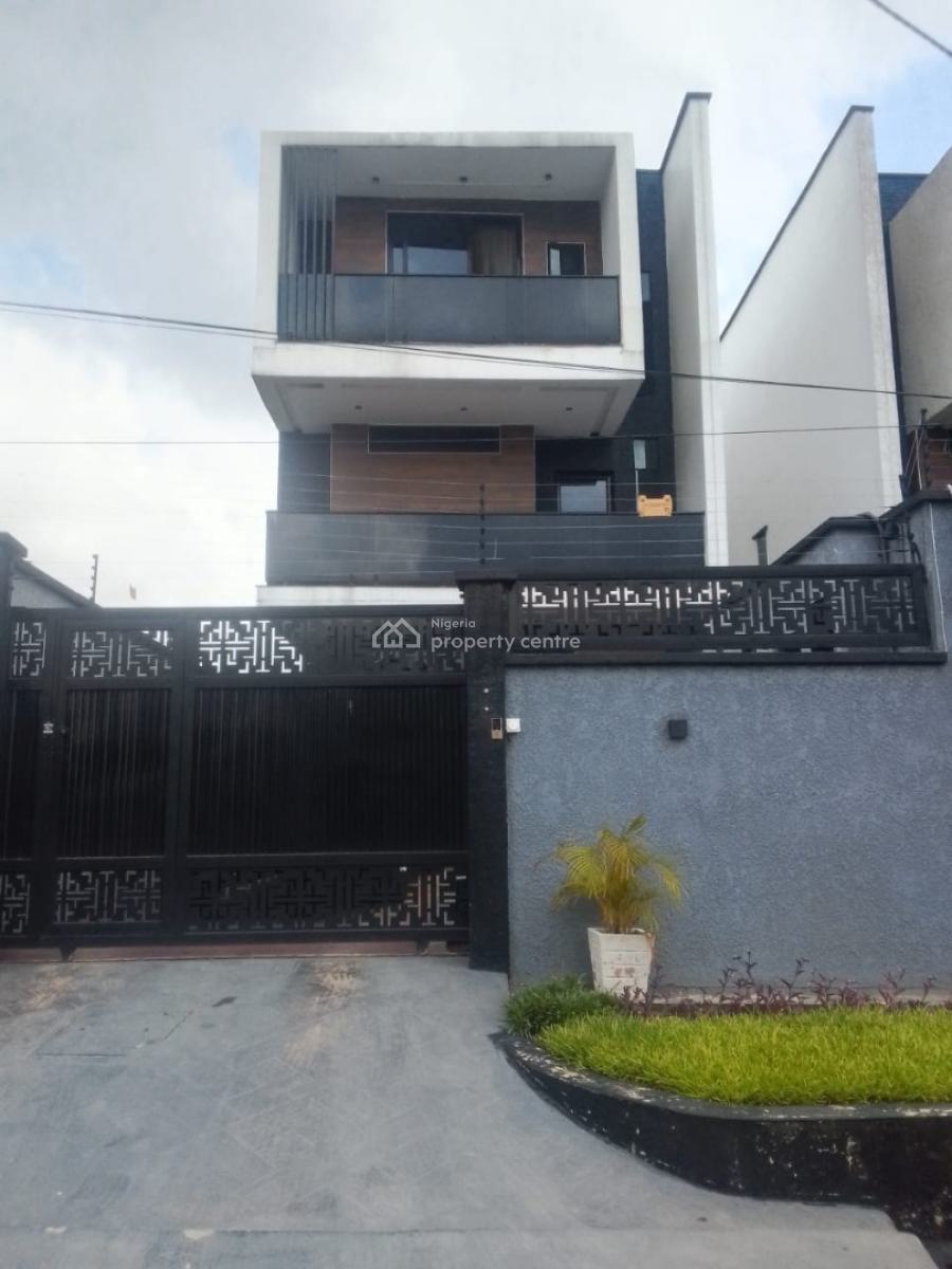 Neatly Built 4 Bedroom Semi-detached Duplex with Bq, Adeniyi Jones, Ikeja, Lagos, Semi-detached Duplex for Sale
