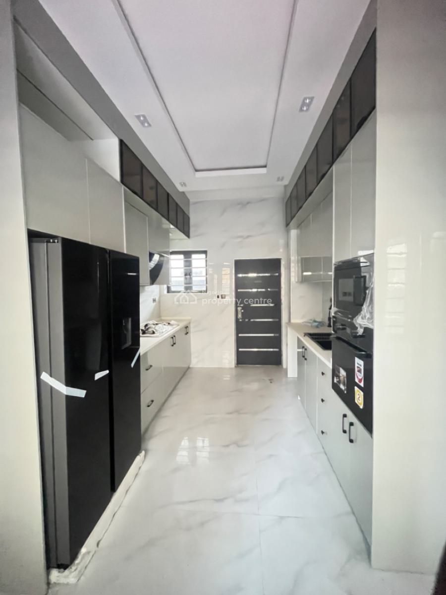 Modern 5 Bedroom Fully Detached Duplex with Bq and Swimming Pool, Ologolo, Lekki, Lagos, Detached Duplex for Sale