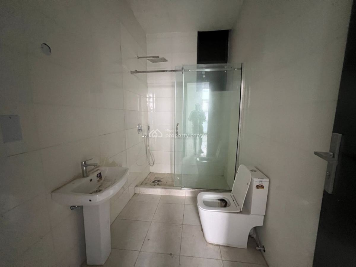 Luxury 3-bedroom  Maisonette with Excellent Facility, Ikoyi, Lagos, Flat / Apartment for Rent