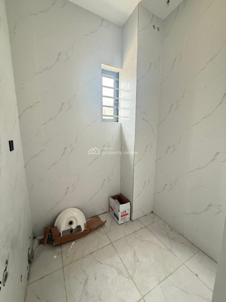 Beautifully Built 2 Bedroom Apartment, Ikate, Lekki, Lagos, Flat / Apartment for Sale