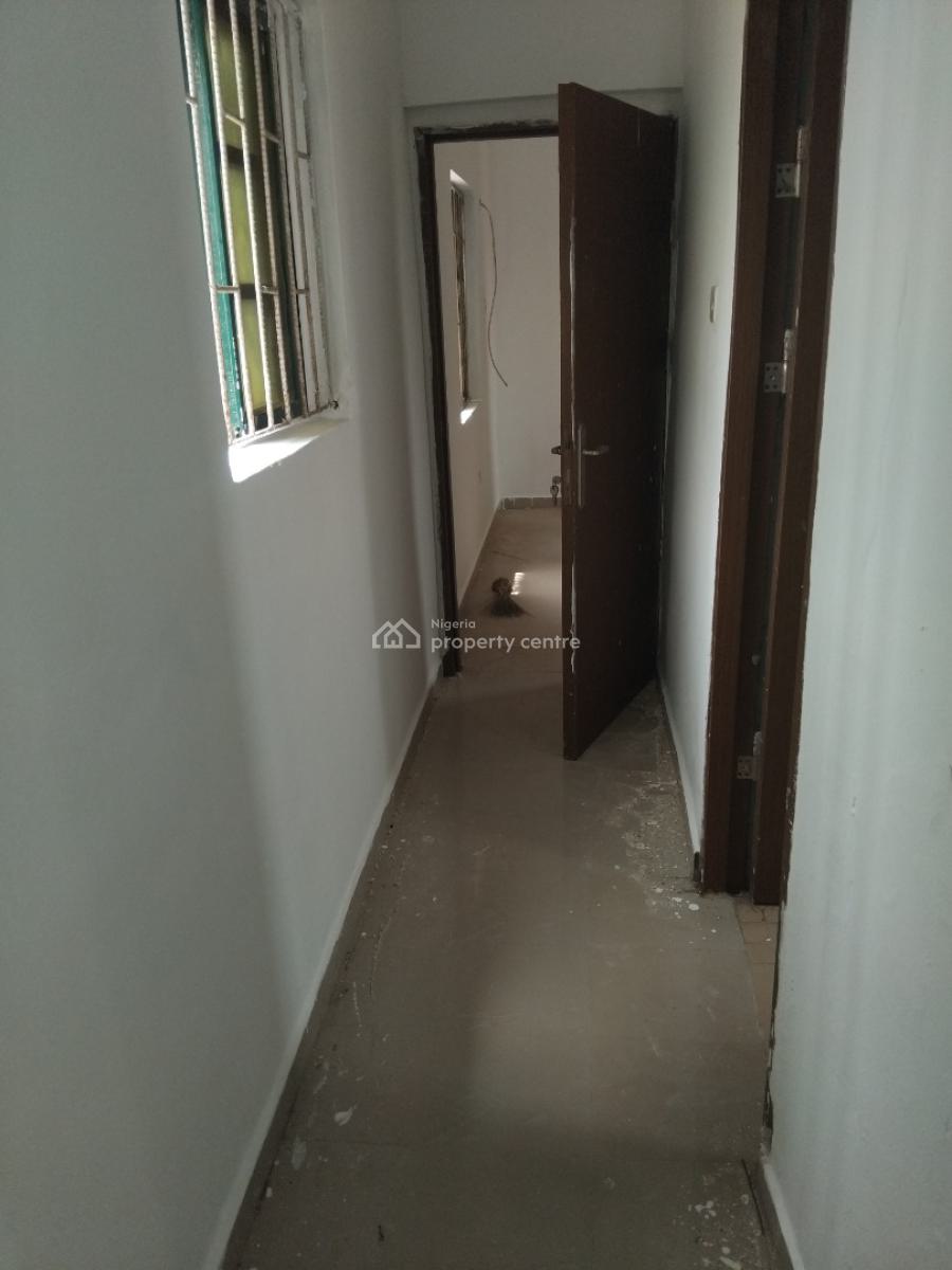 Miniflat Available, 24 Ogombo Road, Ogombo, Ajah, Lagos, Mini Flat (room and Parlour) for Rent