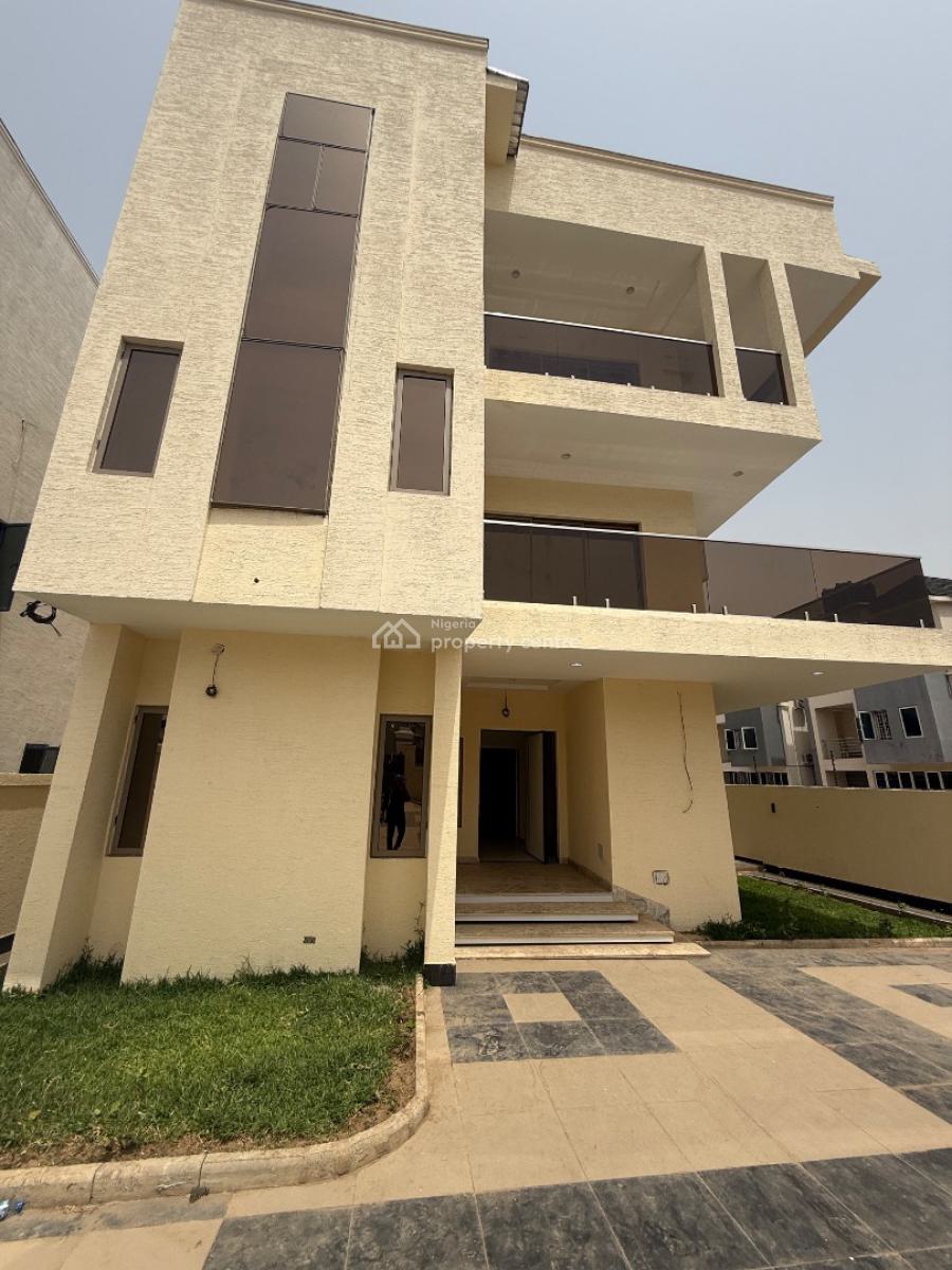 a Standard Luxury Family Home, Guzape District, Abuja, Detached Duplex for Sale
