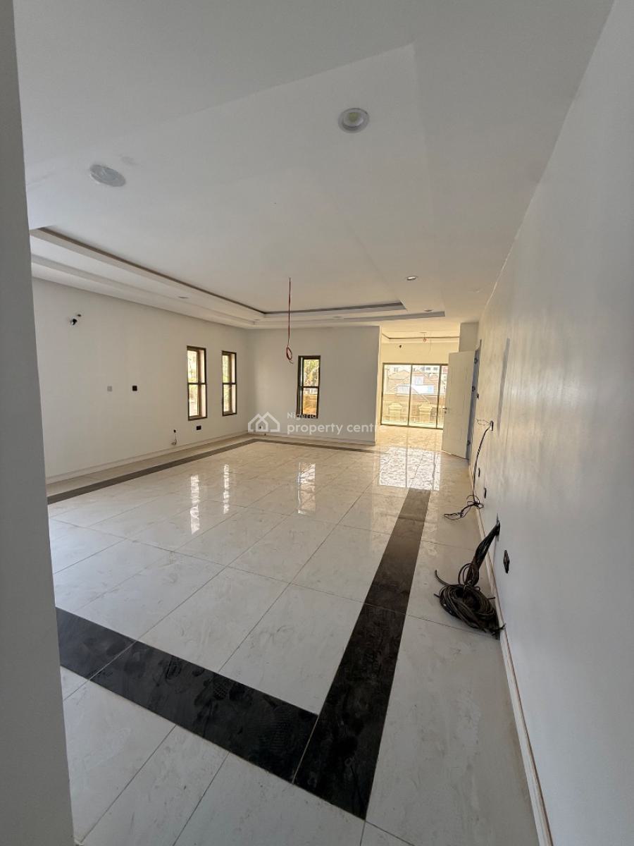 a Standard Luxury Family Home, Guzape District, Abuja, Detached Duplex for Sale