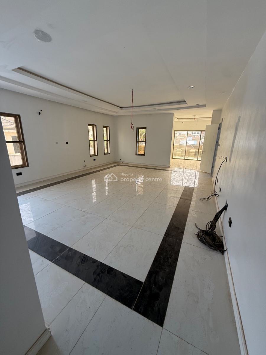 a Standard Luxury Family Home, Guzape District, Abuja, Detached Duplex for Sale