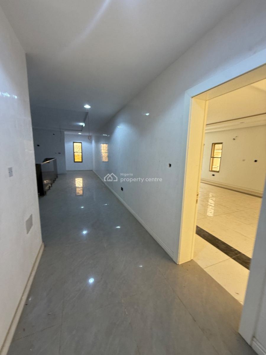 a Standard Luxury Family Home, Guzape District, Abuja, Detached Duplex for Sale