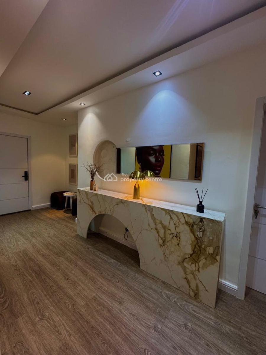 Luxuriously Furnished 2 Bedroom Apartment, Admiralty Way, Lekki Phase 1, Lekki, Lagos, Flat / Apartment for Rent