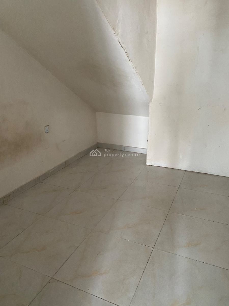 Very Spacious and Comfortable Studio with Separate Kitchen and Storer., Chevron Drive, Chevy View Estate, Lekki, Lagos, Self Contain (single Rooms) for Rent