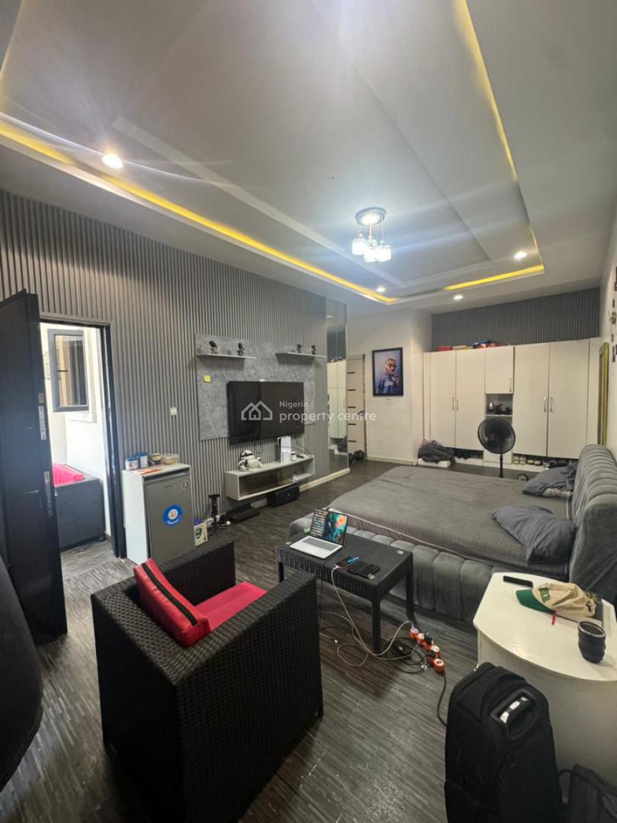 Distress 4 Bedroom Terrace Duplex with Bq Available, Orchid Road, Lekki, Lagos, Terraced Duplex for Sale