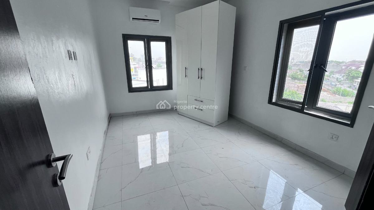 Luxury 3-bedroom Apartment with Bq., Ikoyi, Lagos, Flat / Apartment for Rent