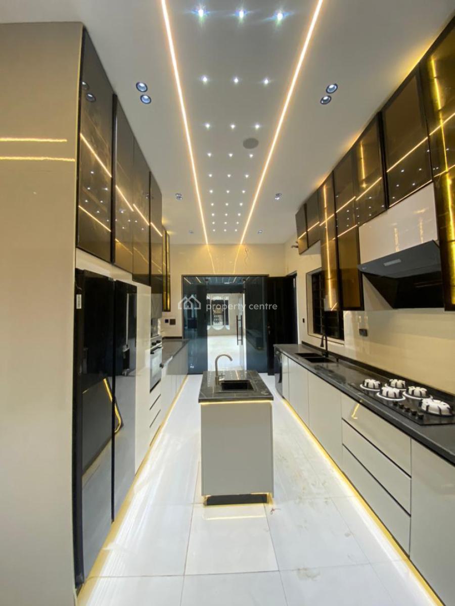 Contemporary 5 Bedroom Fully Detached Duplex with Bq in an Estate, Chevron, Lekki, Lagos, Detached Duplex for Sale