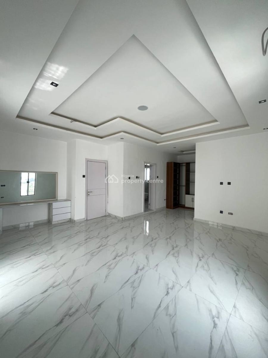 5 Bedroom Detached House with Bq, Osapa, Lekki, Lagos, Detached Duplex for Sale