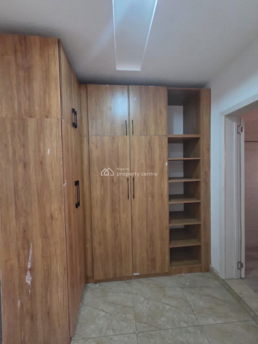 Luxury 4 Bedroom Terrace Duplex with Bq. Semi-furnished, By Coza Church, Guzape District, Abuja, Terraced Duplex for Sale