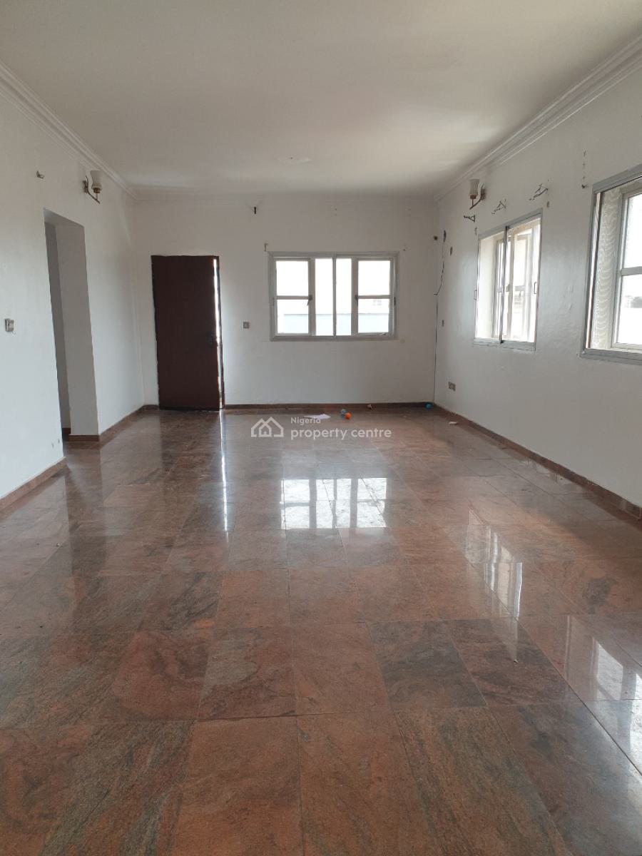 Spacious 2 Bedroom Flat with a Room Bq, Off Spg Road Ologolo, Lekki, Lagos, Flat / Apartment for Rent