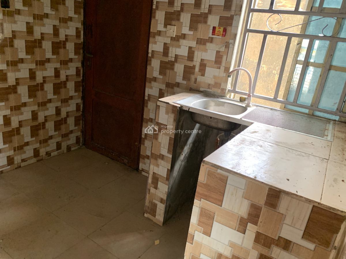Extra Large Mini Flat with Guest Toilet, Abijo Gra, Ajah, Lagos, Mini Flat (room and Parlour) for Rent