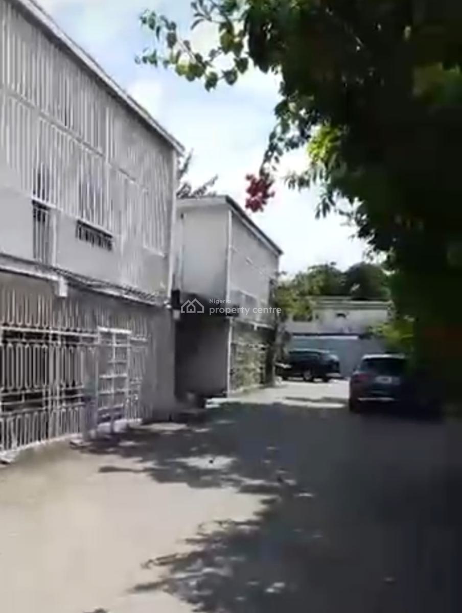 1500sqm with a Structure in It, Off Saka Jojo Street, Victoria Island (vi), Lagos, Mixed-use Land for Sale