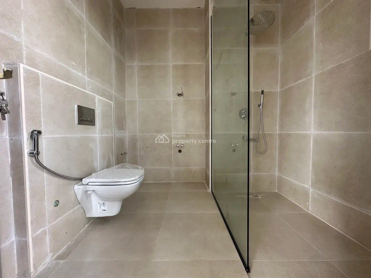 2 Bedroom Apartment, Lekki Phase 1, Lekki, Lagos, Flat / Apartment for Sale