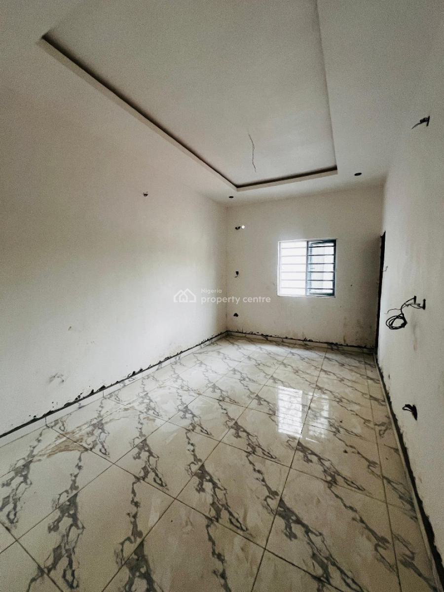 2 Bedroom Apartment, Ikeja, Lagos, Flat / Apartment for Sale