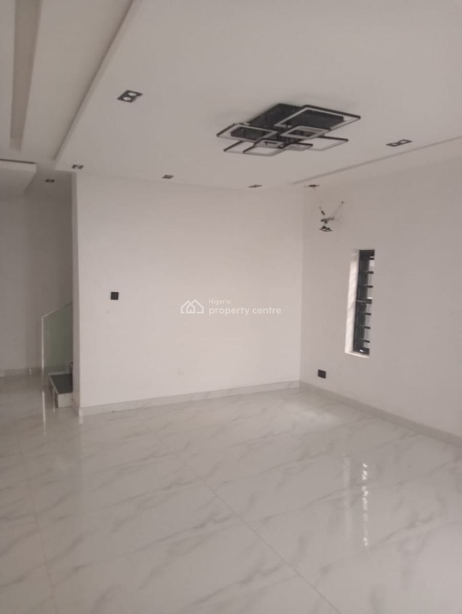 5 Bedroom Fully Detached Duplex in a Secured Estate, Gra Phase 2, Magodo, Lagos, Detached Duplex for Sale