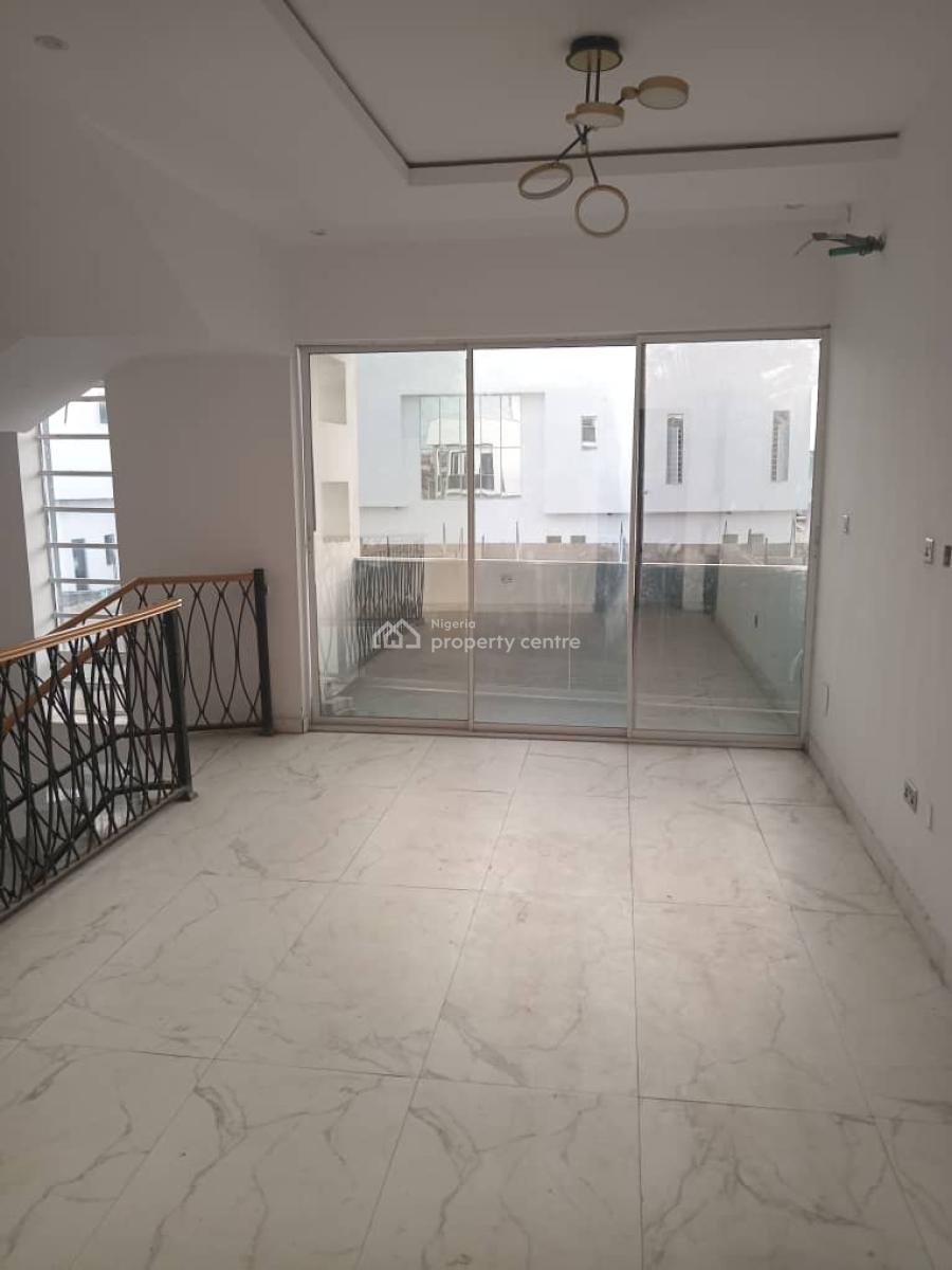 5 Bedrooms Detached Duplex, Hampton Lake Estate, Chevron, Lekki Phase 2, Lekki, Lagos, Detached Duplex for Sale