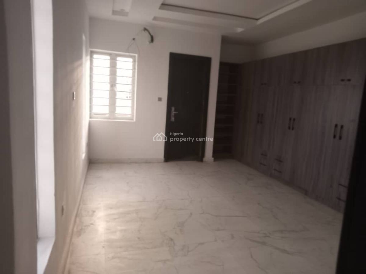 5 Bedrooms Detached Duplex, Hampton Lake Estate, Chevron, Lekki Phase 2, Lekki, Lagos, Detached Duplex for Sale