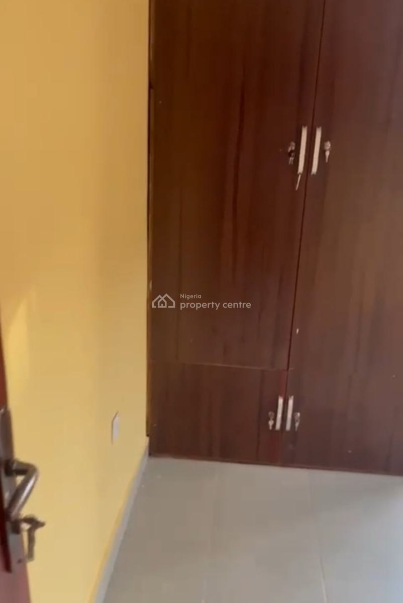 Two Bedroom Apartment, Mende, Maryland, Lagos, Flat / Apartment for Rent