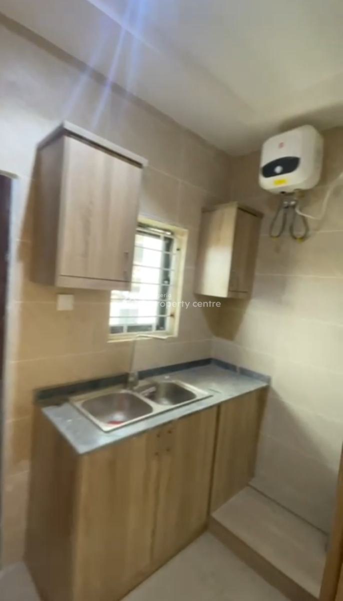 Beautiful 1 (one) Bedroom, Jabi District, Jabi, Abuja, Mini Flat (room and Parlour) for Rent