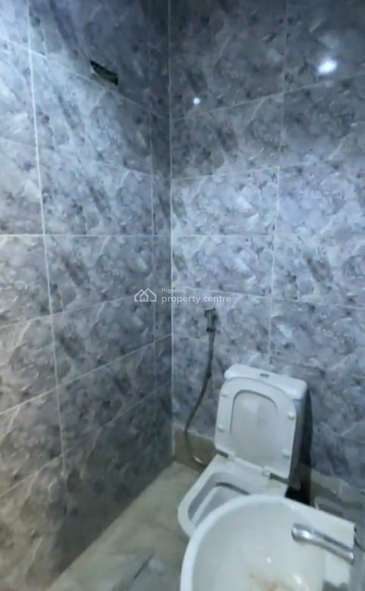 Beautiful 1 (one) Bedroom, Jabi District, Jabi, Abuja, Mini Flat (room and Parlour) for Rent