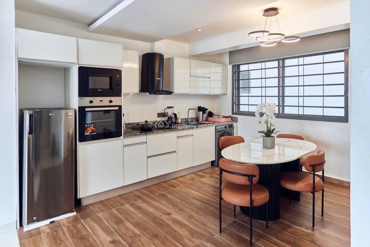 Well-maintained 2-bedroom Apartment, Ikate, Lekki, Lagos, Flat / Apartment for Sale