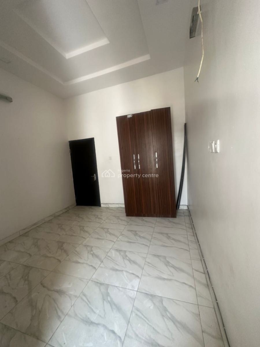 Spacious Room. Downstairs, Ikota, Lekki, Lagos, Self Contain (single Rooms) for Rent