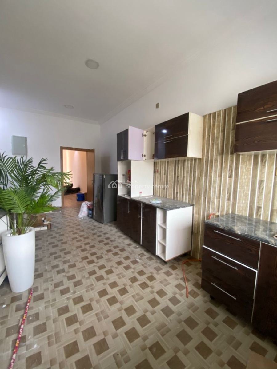 Beautiful 2 Bedroom Apartment with Excellent Facilities, Abraham Adesanya, Ajah, Lagos, Flat / Apartment for Rent