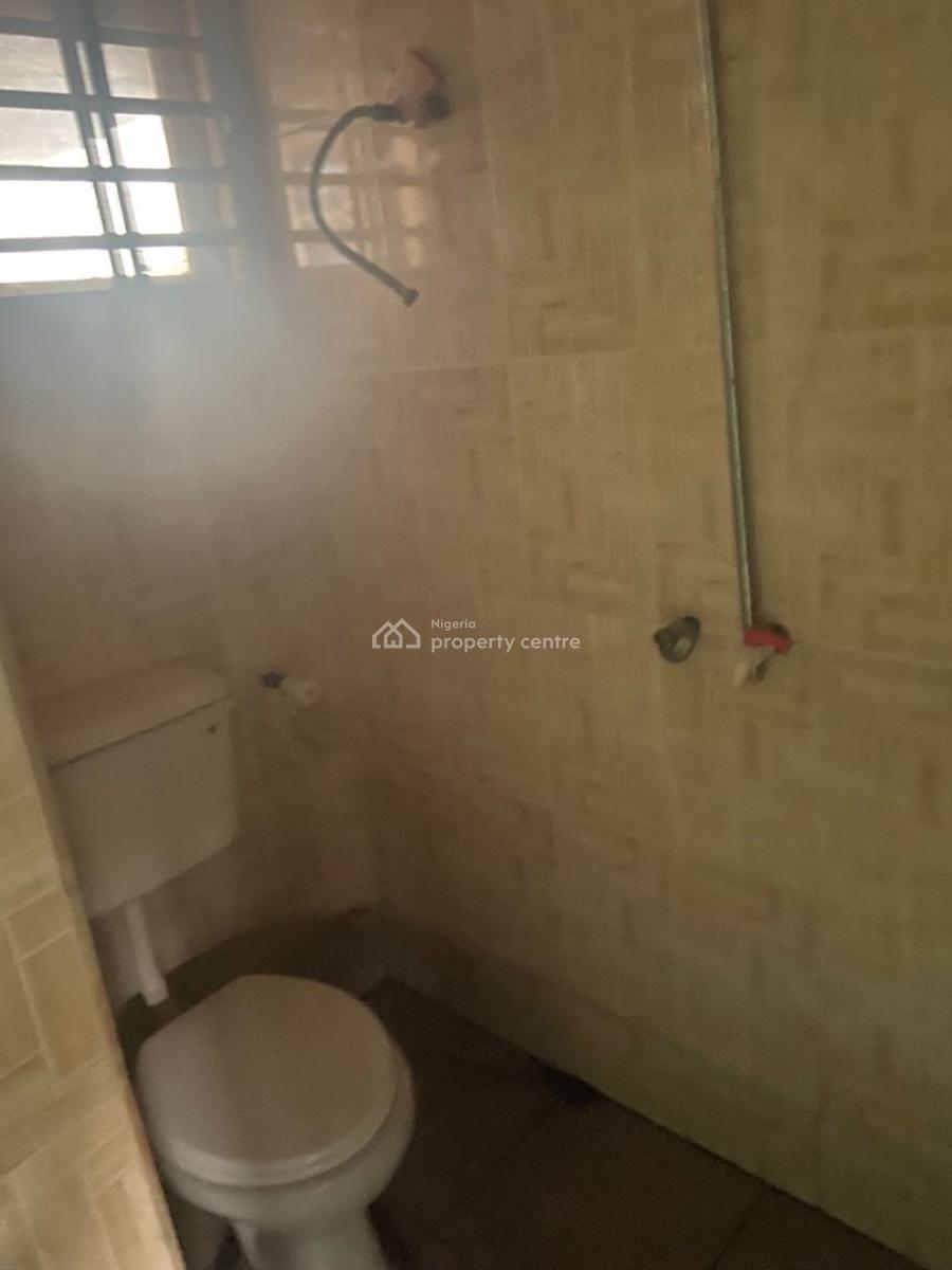 2 Bedroom Apartment in a Secured Neighborhood, Adetuberu Street, Via Omole Phase 2, Olowora, Magodo, Lagos, Flat / Apartment for Rent