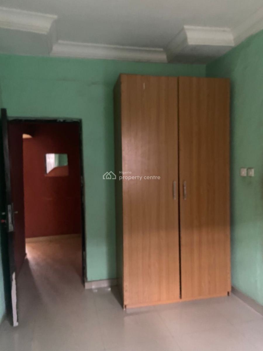 2 Bedroom Apartment in a Secured Neighborhood, Adetuberu Street, Via Omole Phase 2, Olowora, Magodo, Lagos, Flat / Apartment for Rent