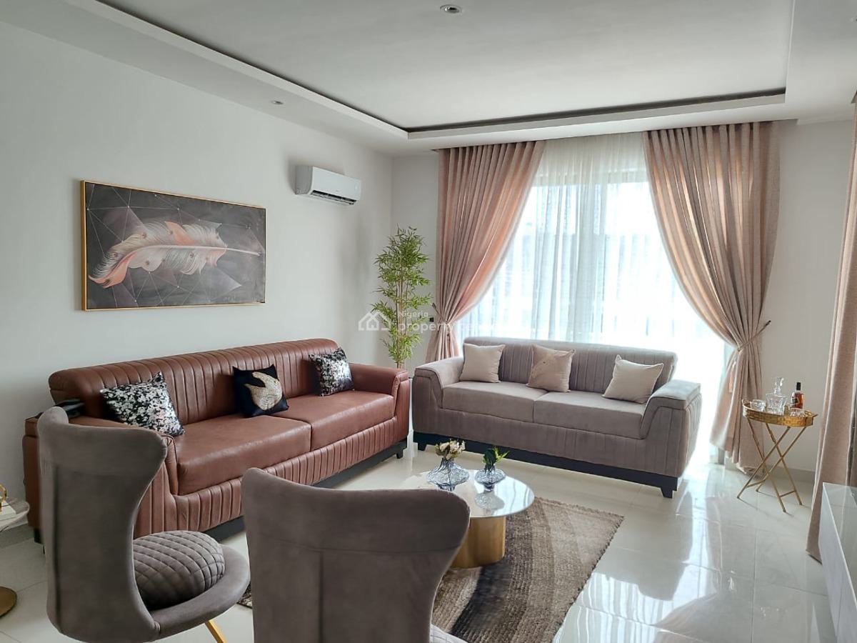 2 Bedroom Apartment, Off  Admiralty Road, Lekki Phase 1, Lekki, Lagos, Flat / Apartment Short Let