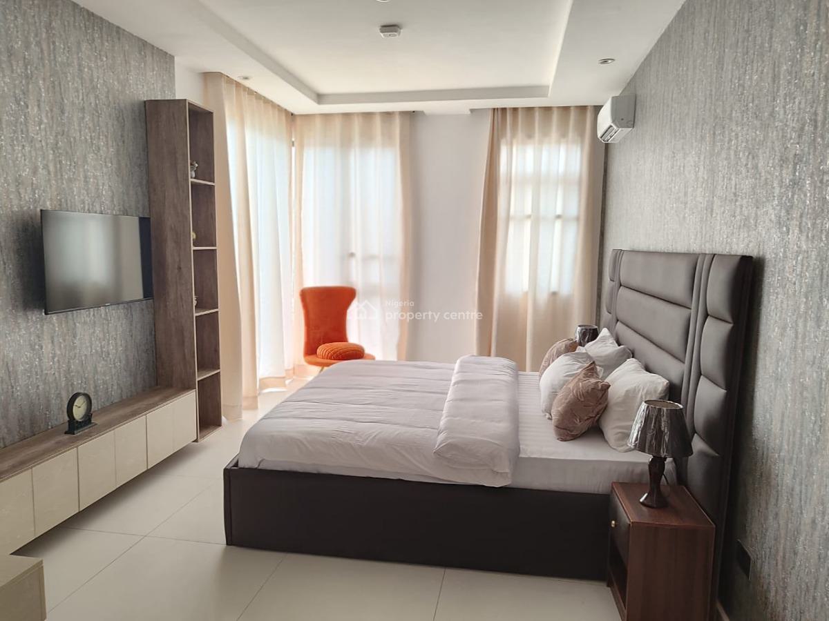 2 Bedroom Apartment, Off  Admiralty Road, Lekki Phase 1, Lekki, Lagos, Flat / Apartment Short Let