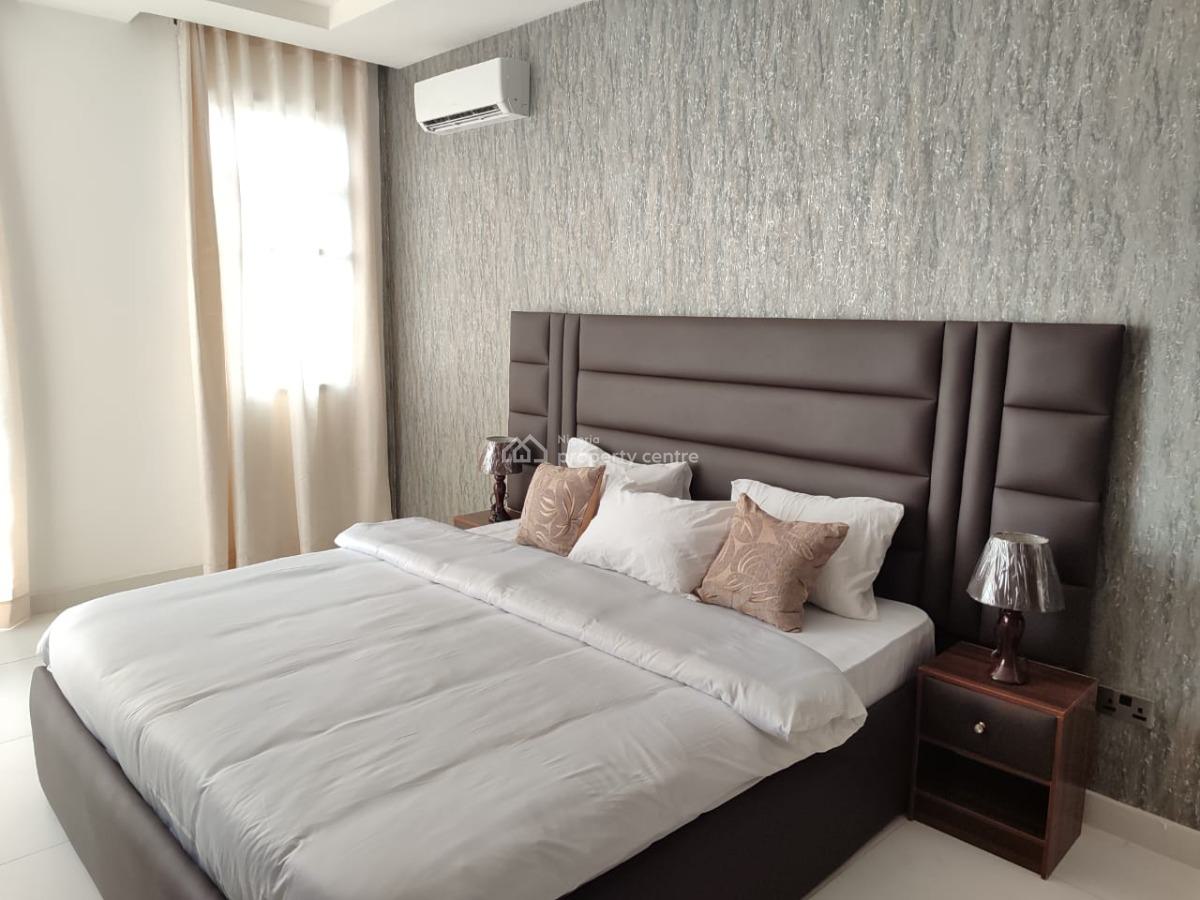2 Bedroom Apartment, Off  Admiralty Road, Lekki Phase 1, Lekki, Lagos, Flat / Apartment Short Let