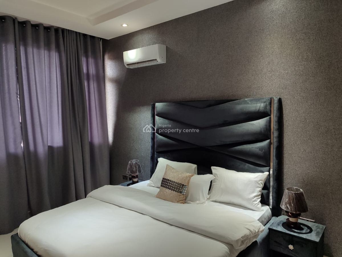 2 Bedroom Apartment, Off  Admiralty Road, Lekki Phase 1, Lekki, Lagos, Flat / Apartment Short Let