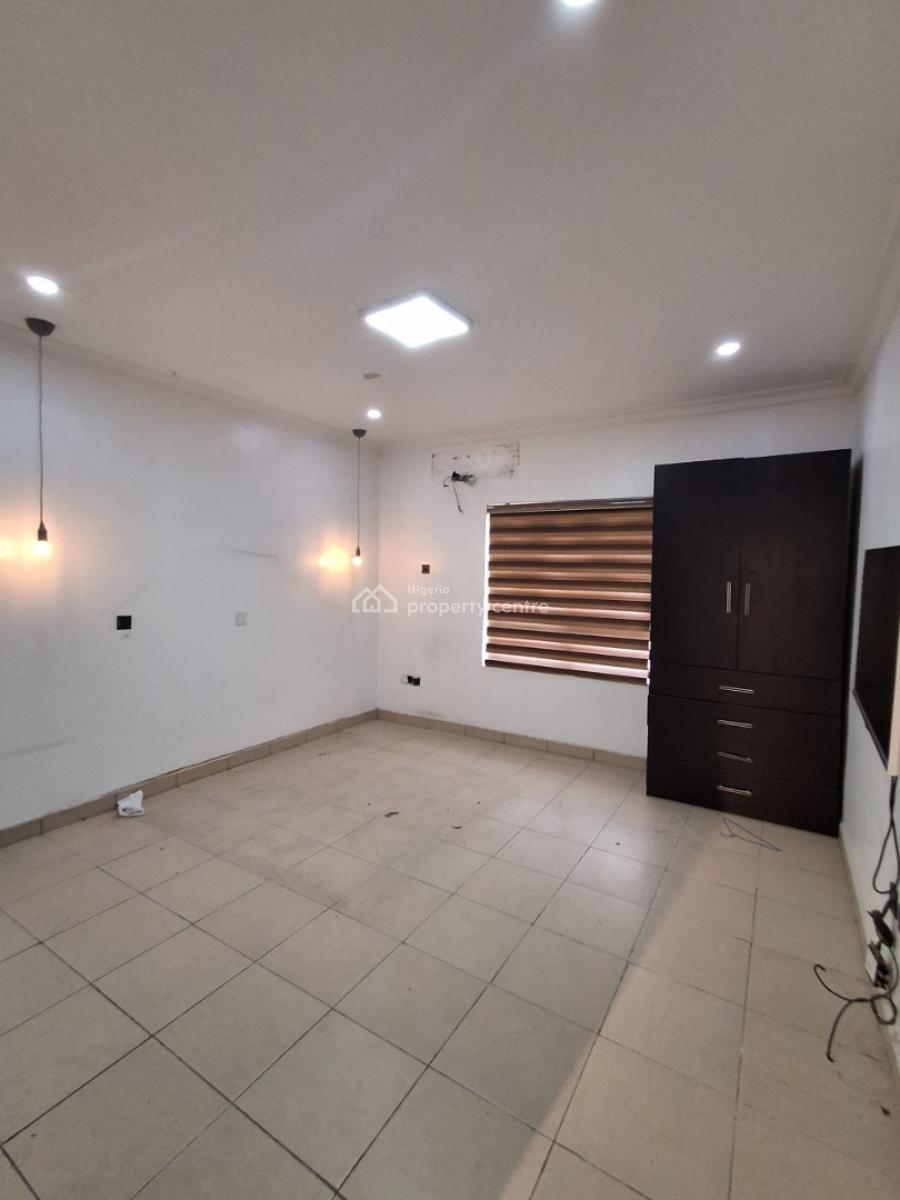 Fully Serviced 3 Bedroom Apartment, Milverton Estate, Osapa, Lekki, Lagos, Flat / Apartment for Rent