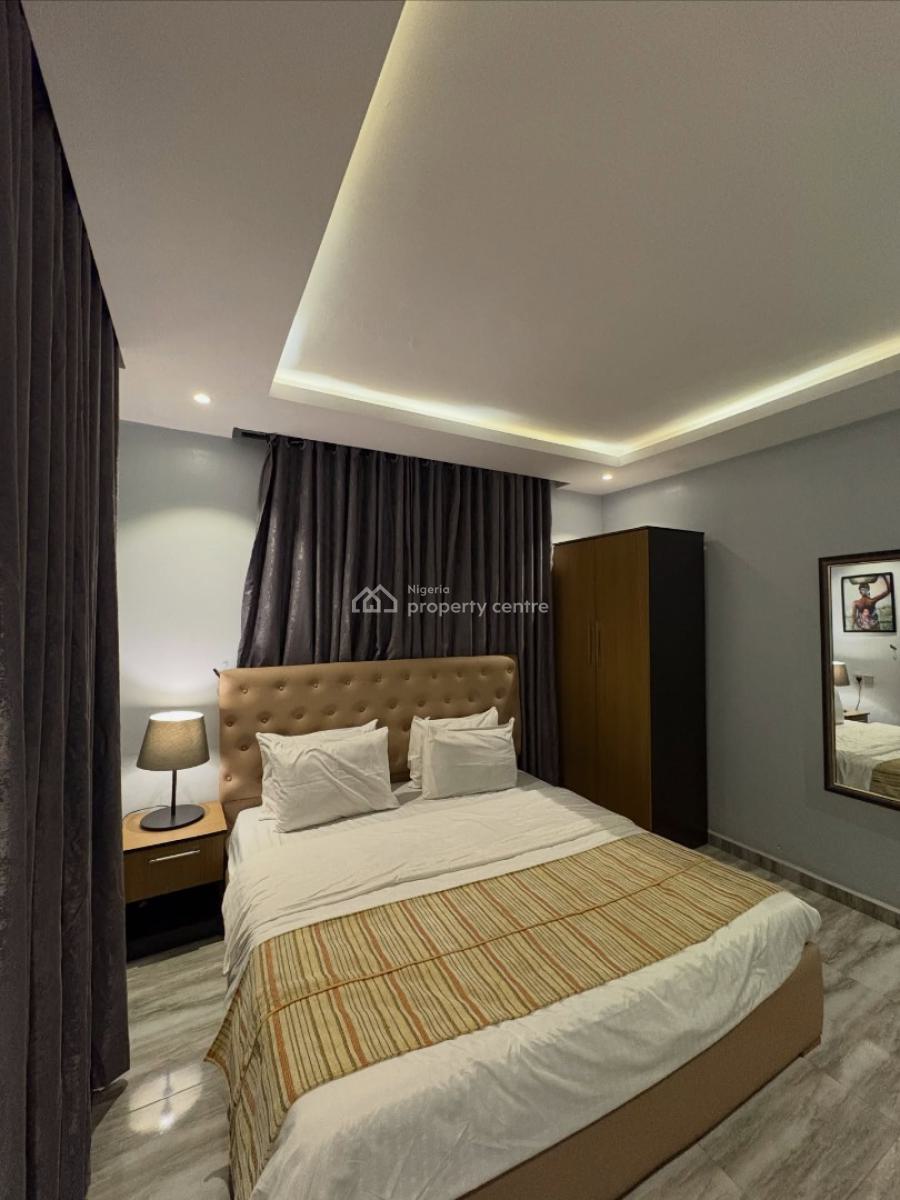 Scav D1 X Spacious 1bedroom Apartment, Airport Road, Ikeja, Lagos, Flat / Apartment Short Let