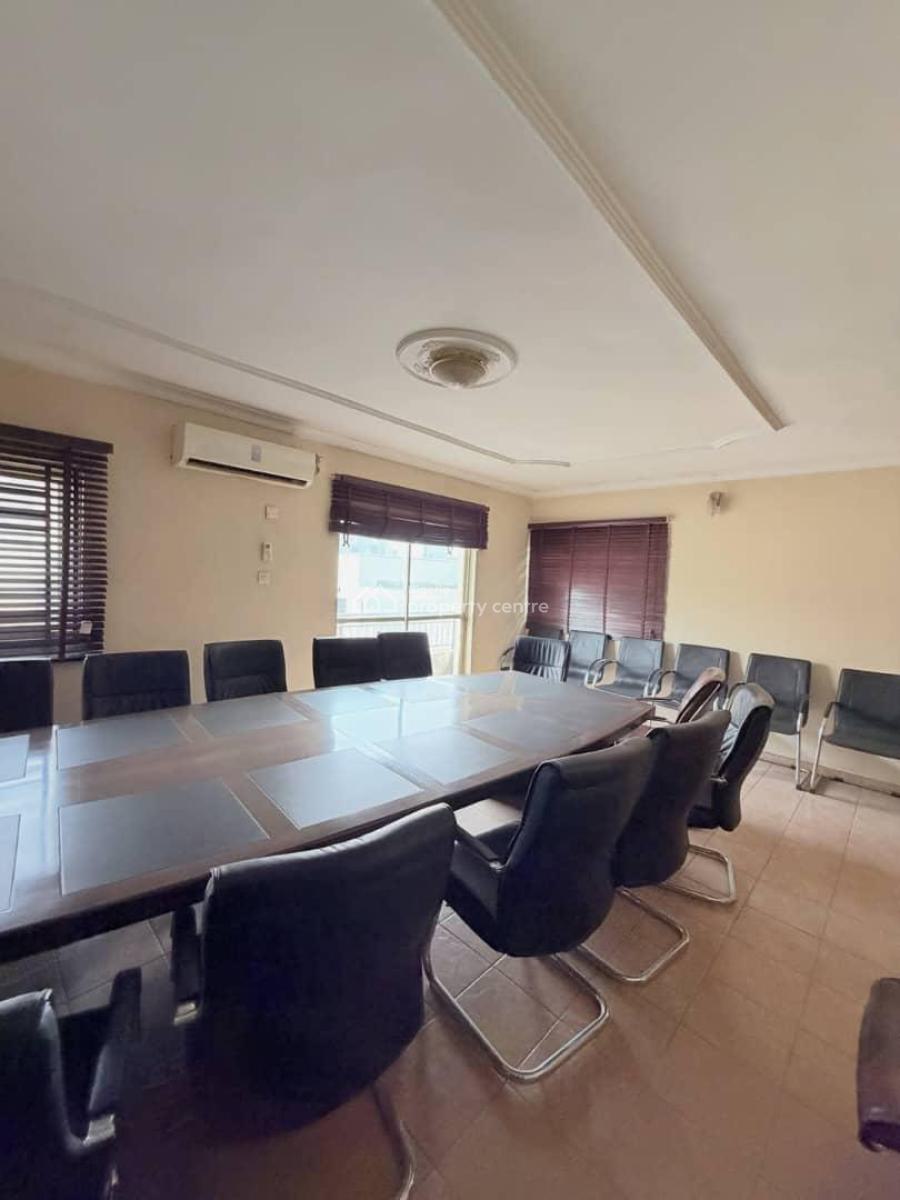 Fairly Used 5 Bedroom Semi Detached Duplex with Bq, Ikeja Gra, Ikeja, Lagos, Semi-detached Duplex for Sale